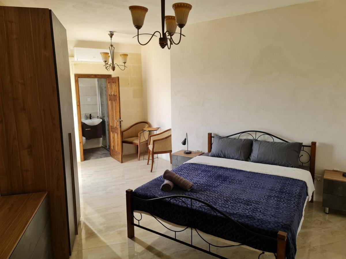 Splendid House Victoria Gozo Hotel Bagian luar foto