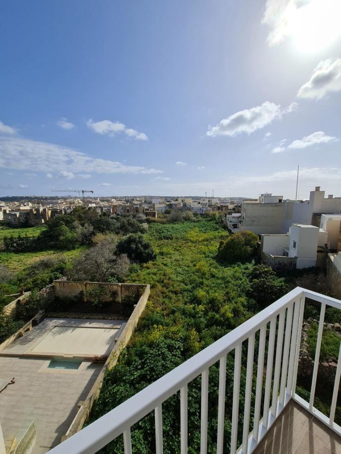 Splendid House Victoria Gozo Hotel Bagian luar foto